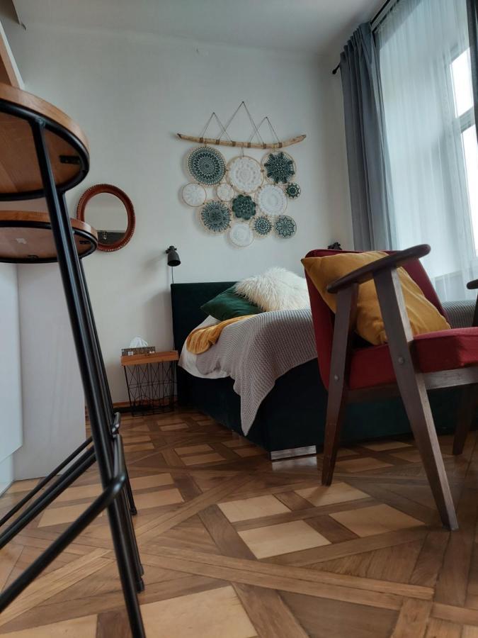 Apartament Lapacz Snow Przemyśl Extérieur photo